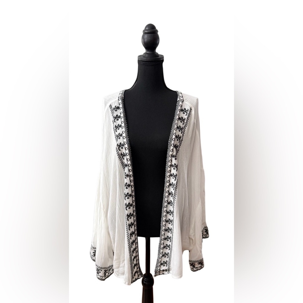 Muche et Muchette Black and White Viscose Bohemian Cardigan with Dolman Sleeves